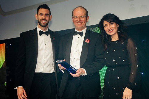 Alasdair McKinnon - collecting Best Investment Trust award